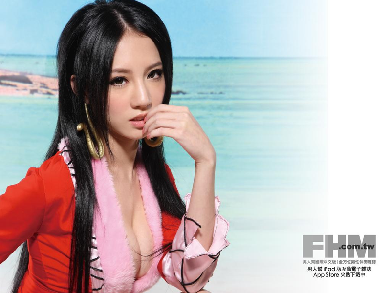 Illustration for article titled From Cosplayer to Cover Girl